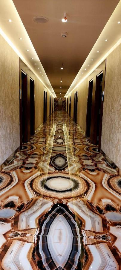 Hotel Madhuban Silvassa Bagian luar foto